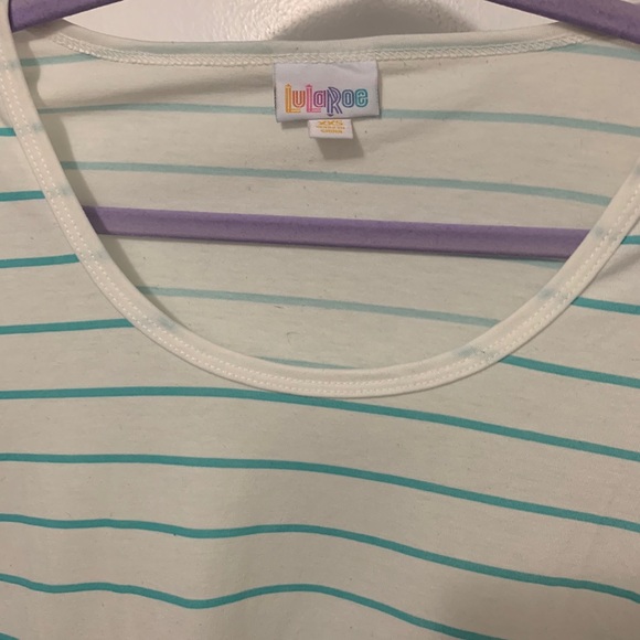 SOLD LuLaroe Perfect T - Picture 4 of 6